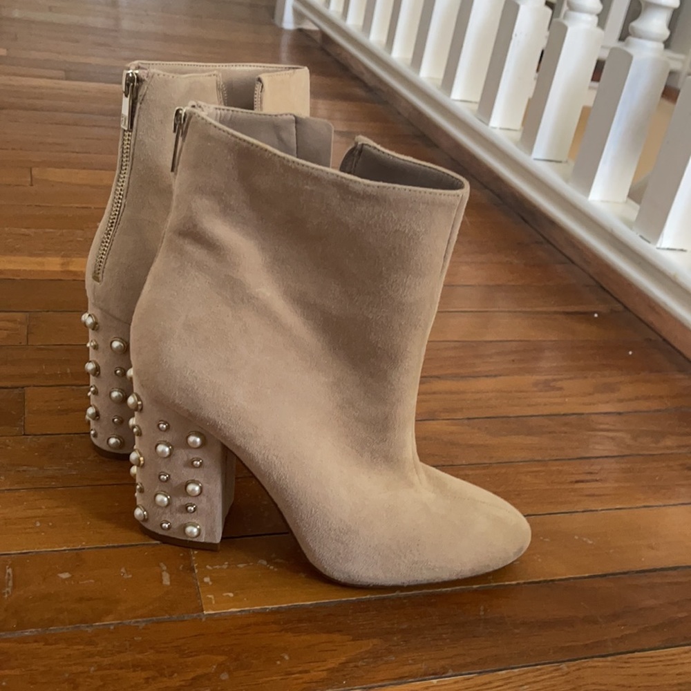Never worn
